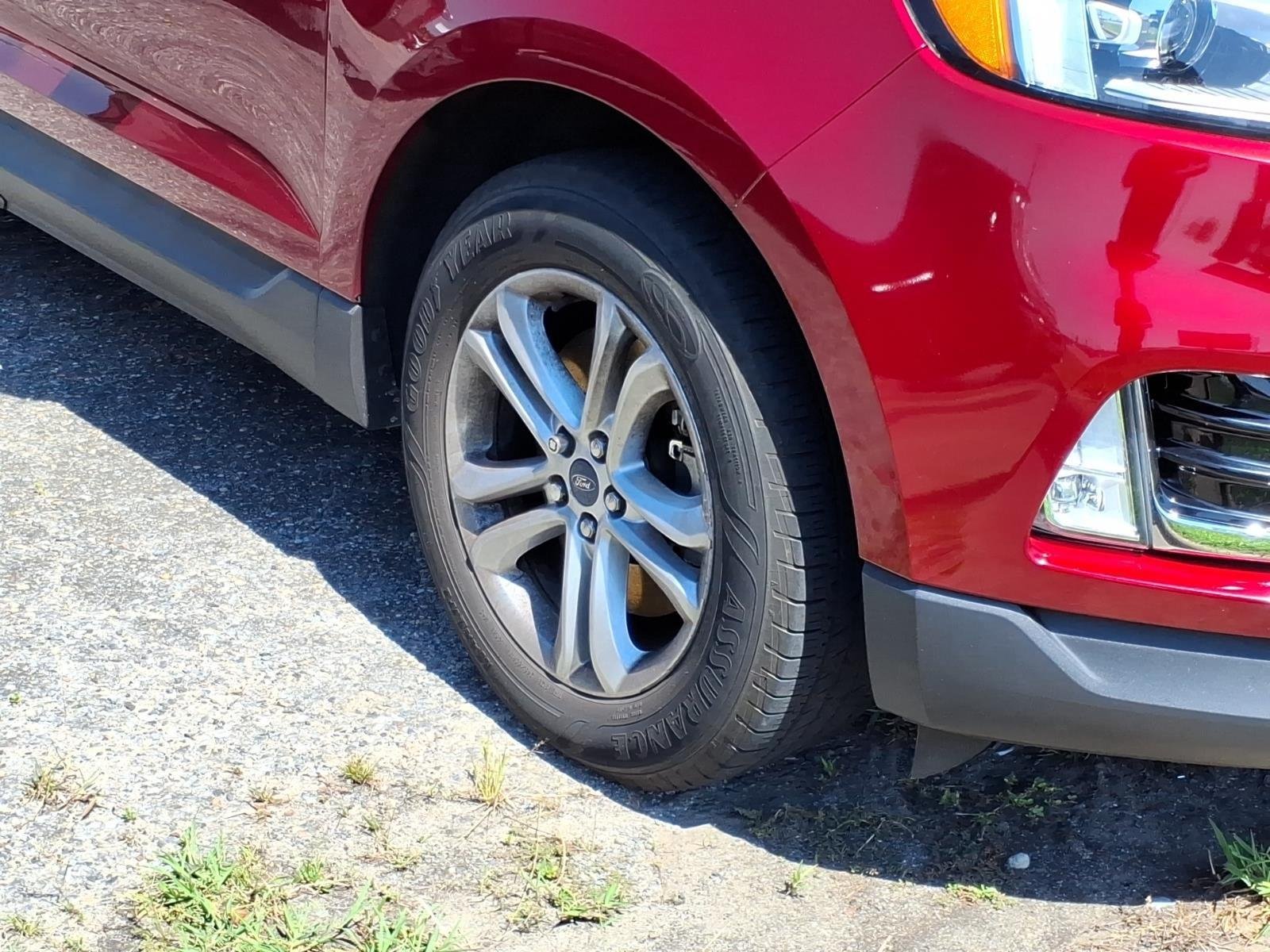 Used 2019 Ruby Red Metallic Tinted Clearcoat Ford SEL image 6