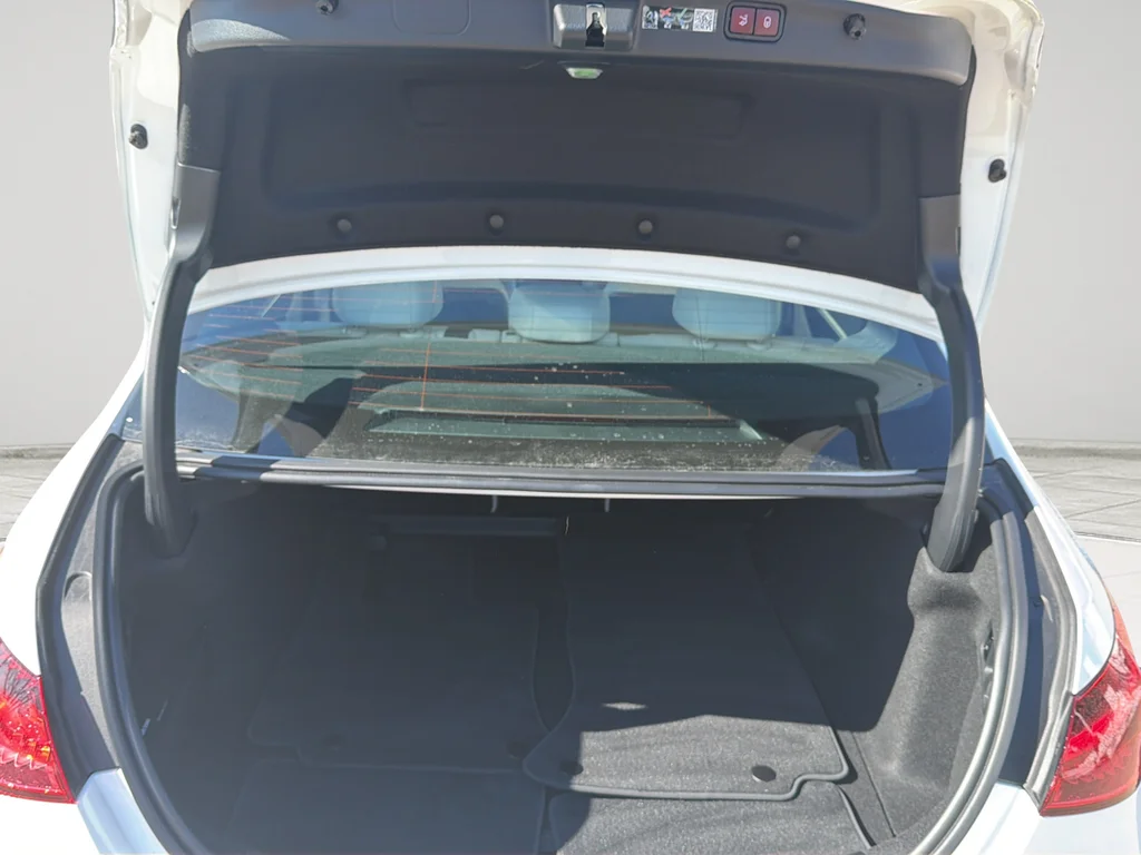 Used 2025 White Mercedes-Benz C 300 image 20