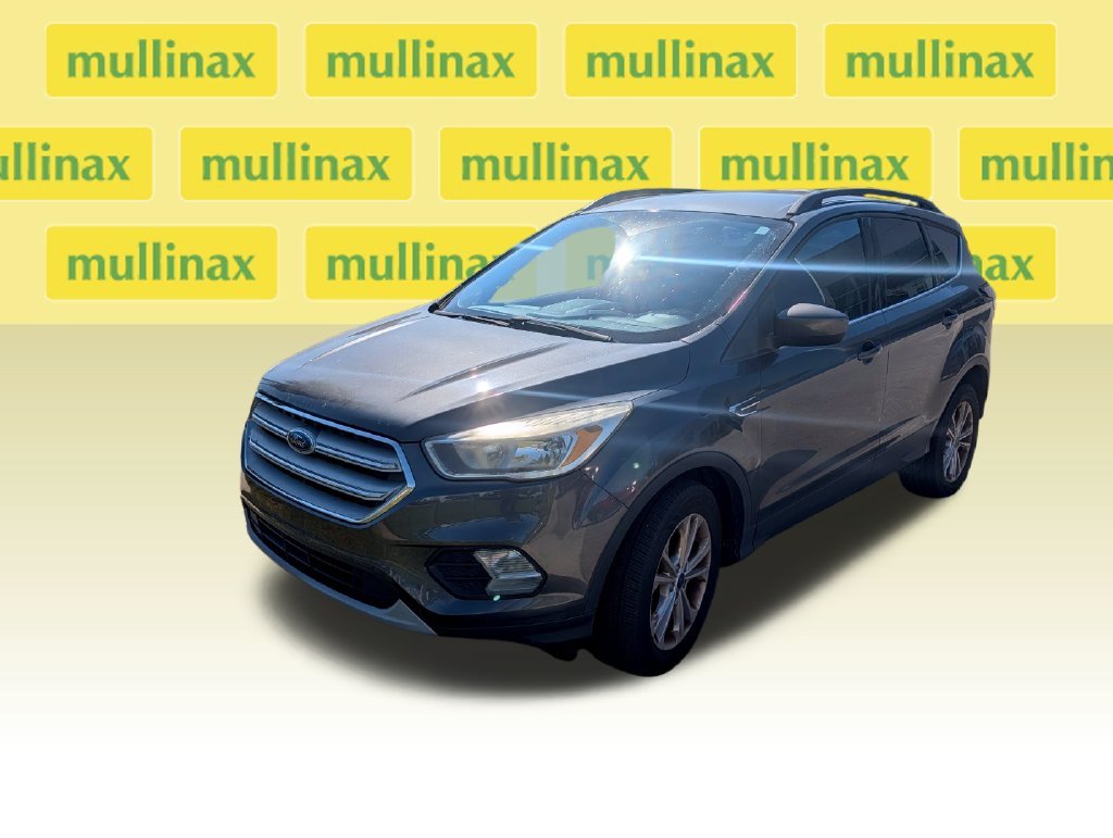 Used 2018 Gray Ford SE image 2