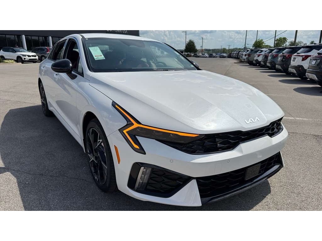 2026 Kia K5 GT-Line photo 2