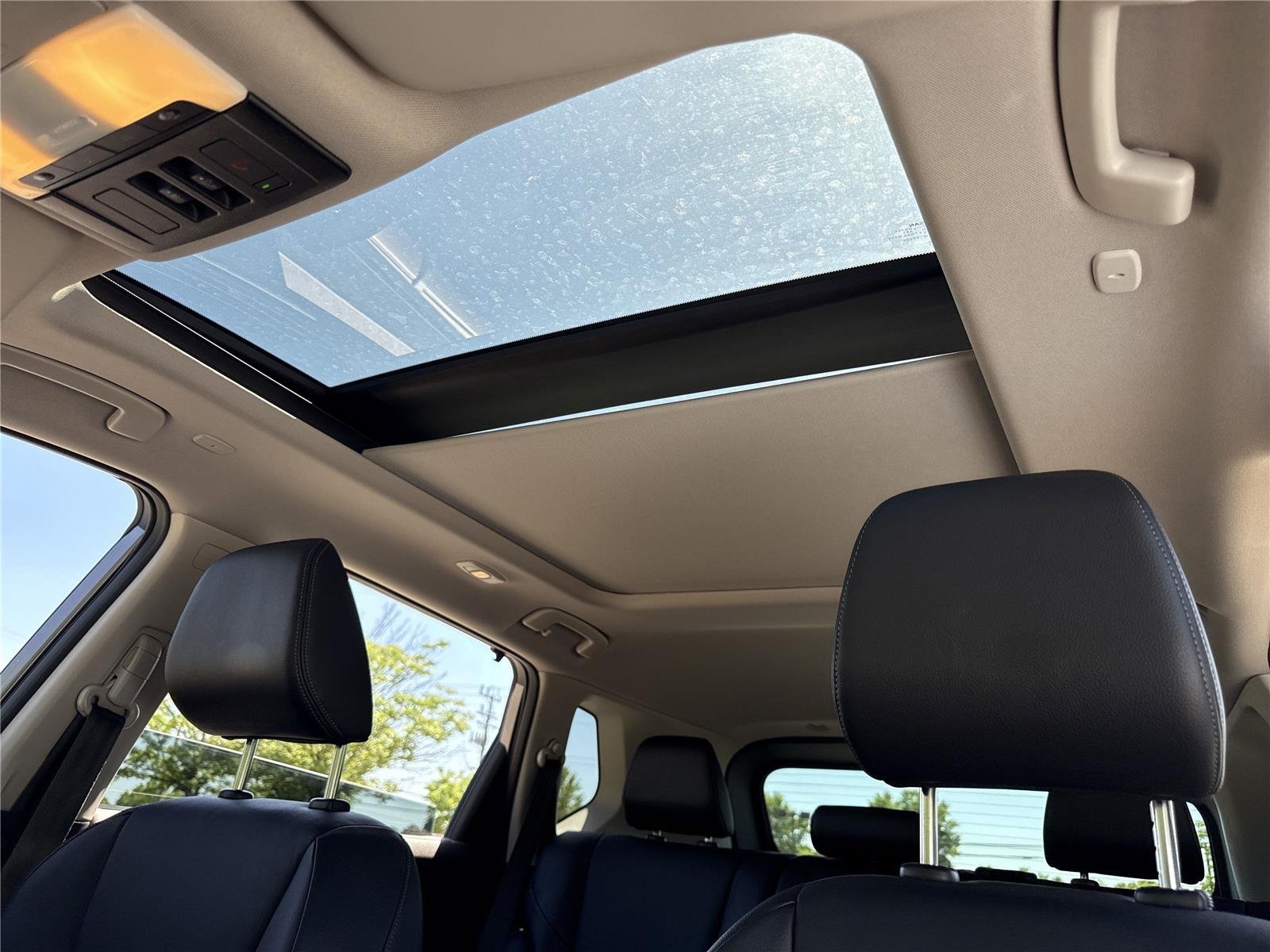Used 2023 Gun Metallic Nissan SL image 6
