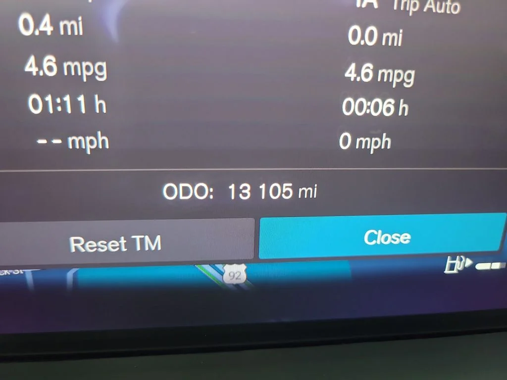 Certified Used 2024 White Volvo B5 Plus Dark Theme image 30