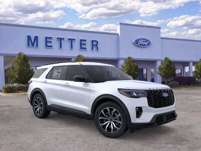New 2026 Star White Metallic Tri-Coat Ford ST-Line image 1