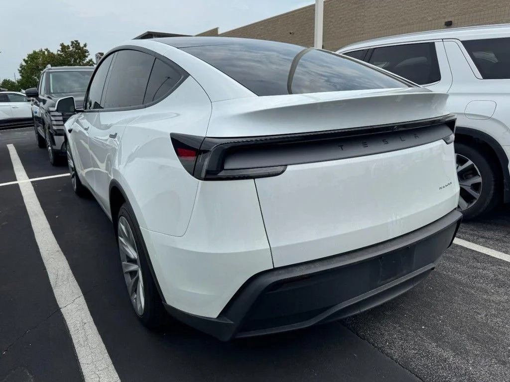 Used 2026 White Tesla Long Range image 4