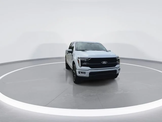 Used 2025 White Ford Platinum image 3