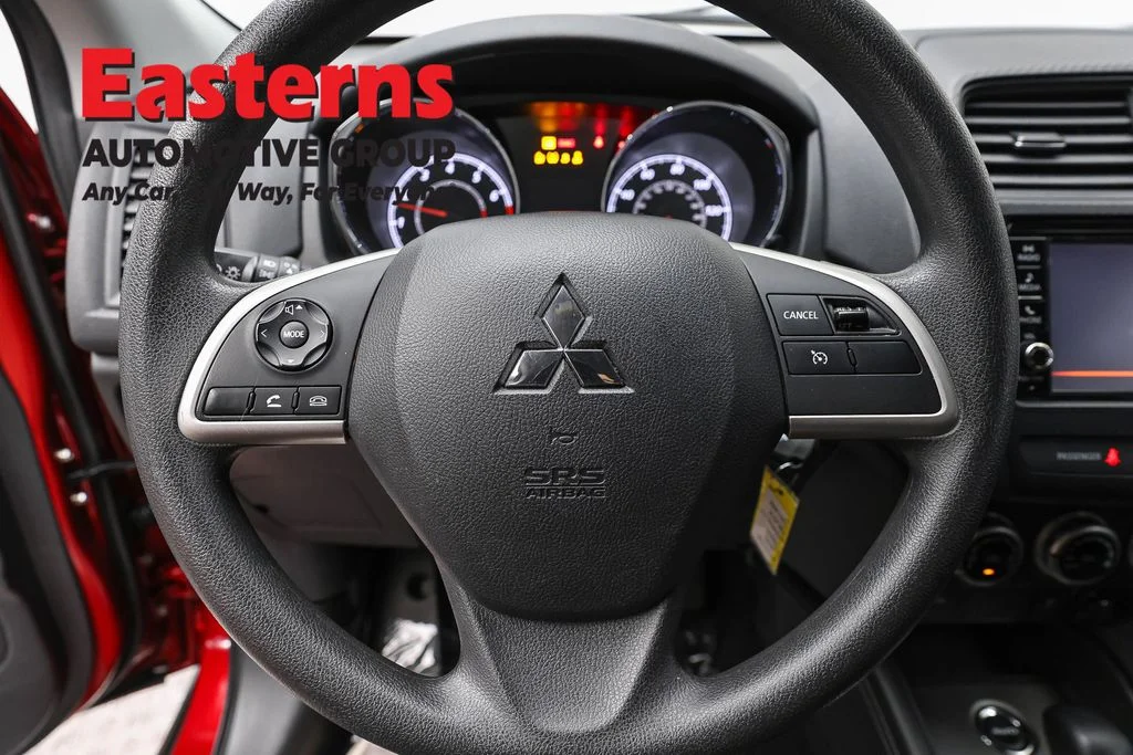 Used 2025 Black Mitsubishi 2.0 ES image 10