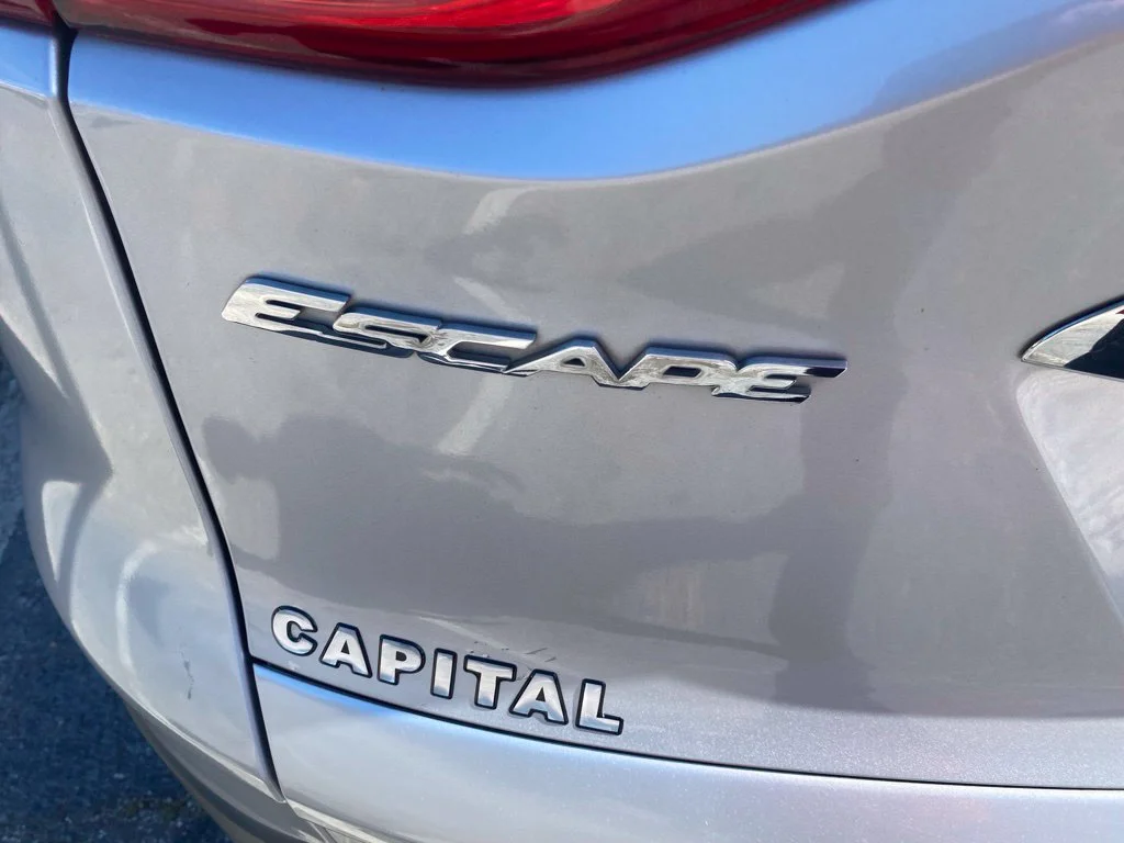 Used 2016 Silver Ford SE image 14