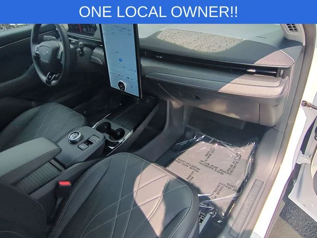 Used 2024 White Ford Select image 37