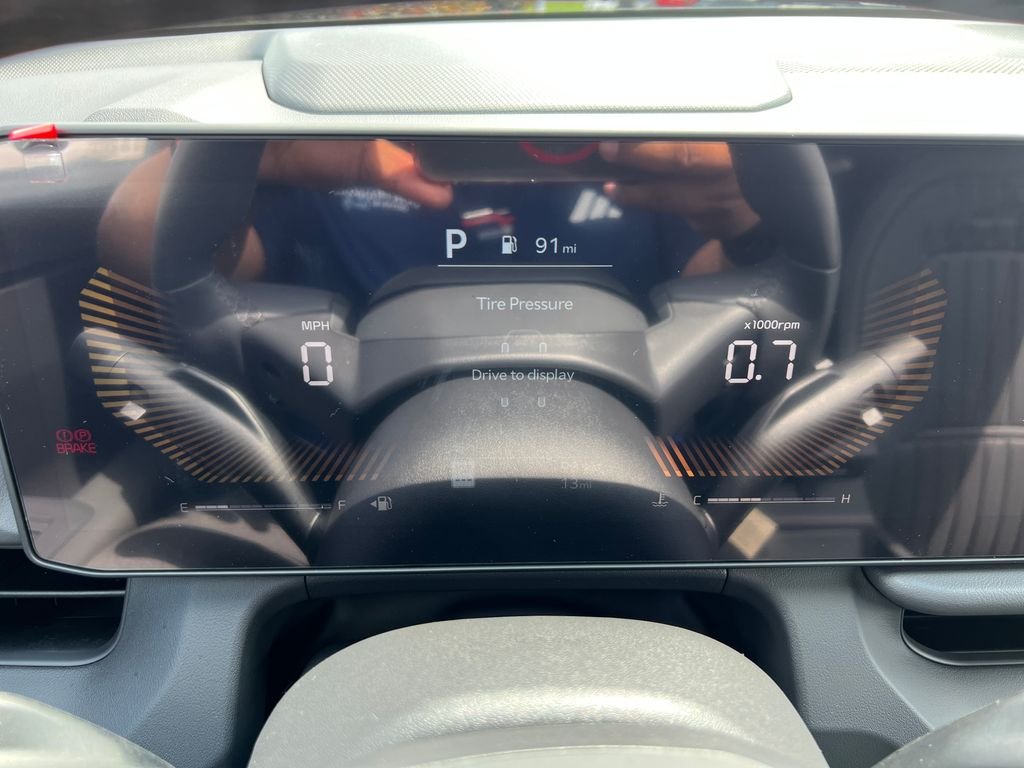 New 2027 Red Kia X-Line S image 18