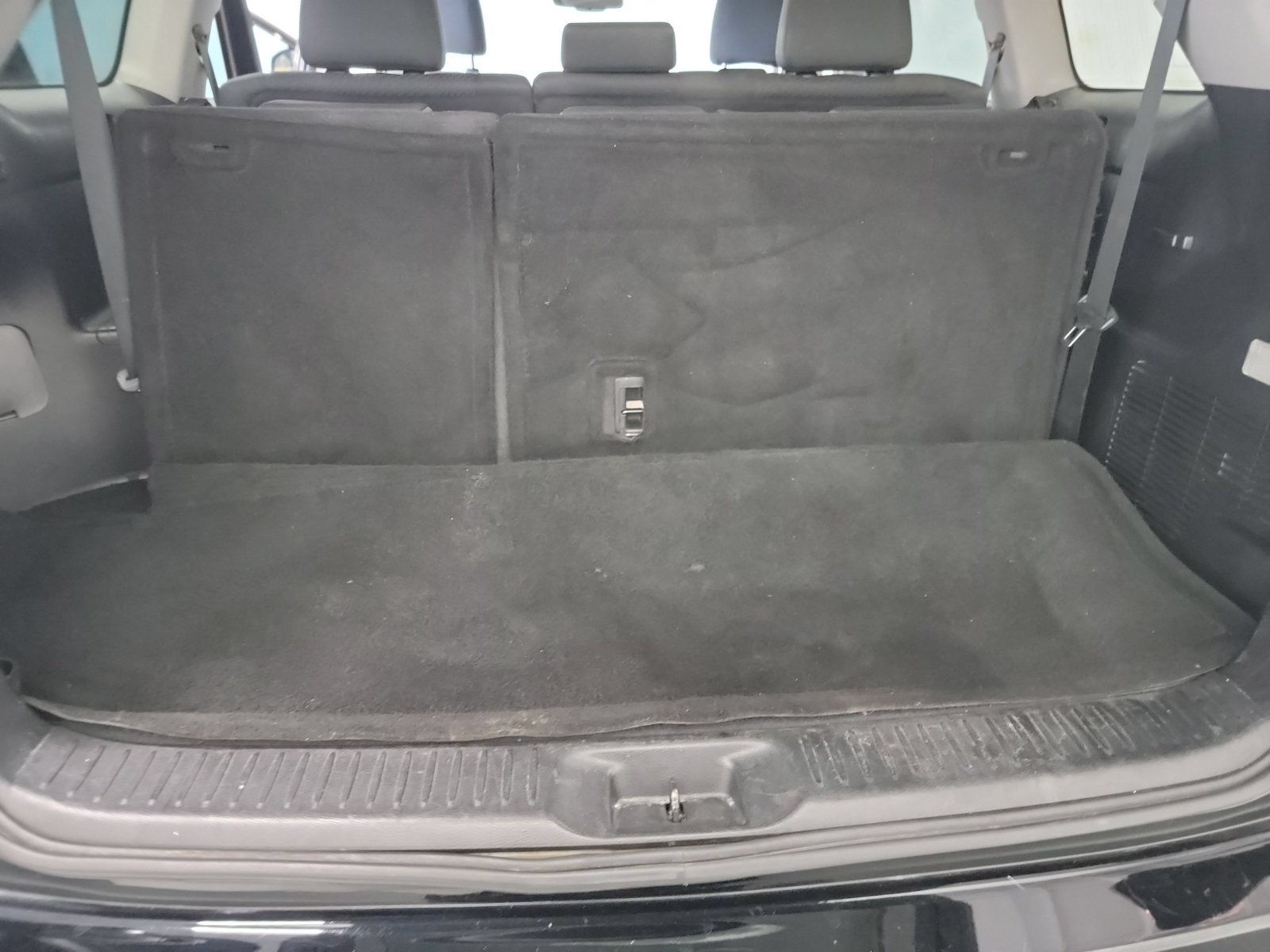 Used 2019 Midnight Black Metallic Toyota LE image 24