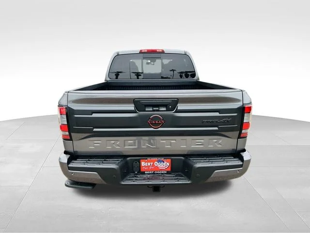 New 2026 Gun Metallic Nissan Crew Cab PRO-4X® image 11