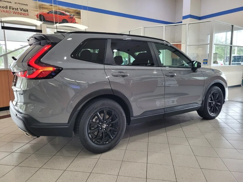 New 2026 Sonic Gray Pearl Honda SPORT FWD image 4