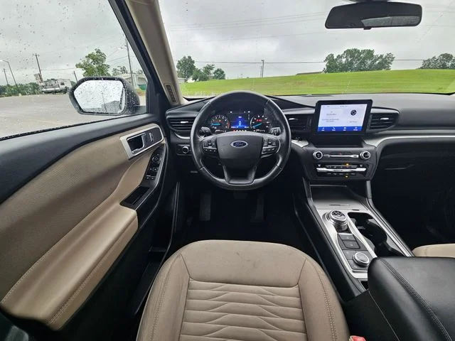 Used 2020 White Ford XLT image 13