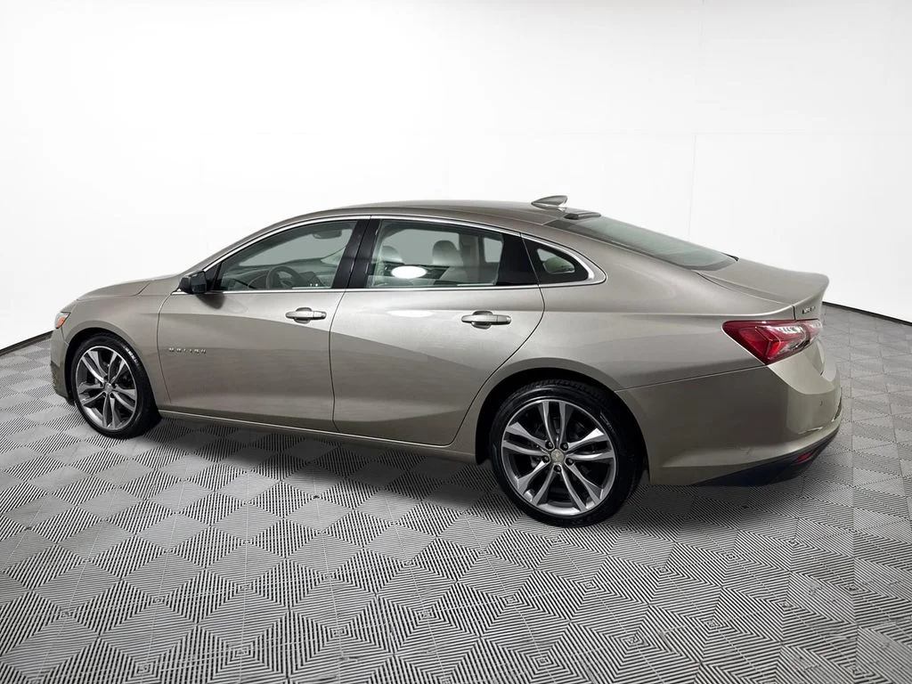 Used 2024 Gray Chevrolet LT image 11