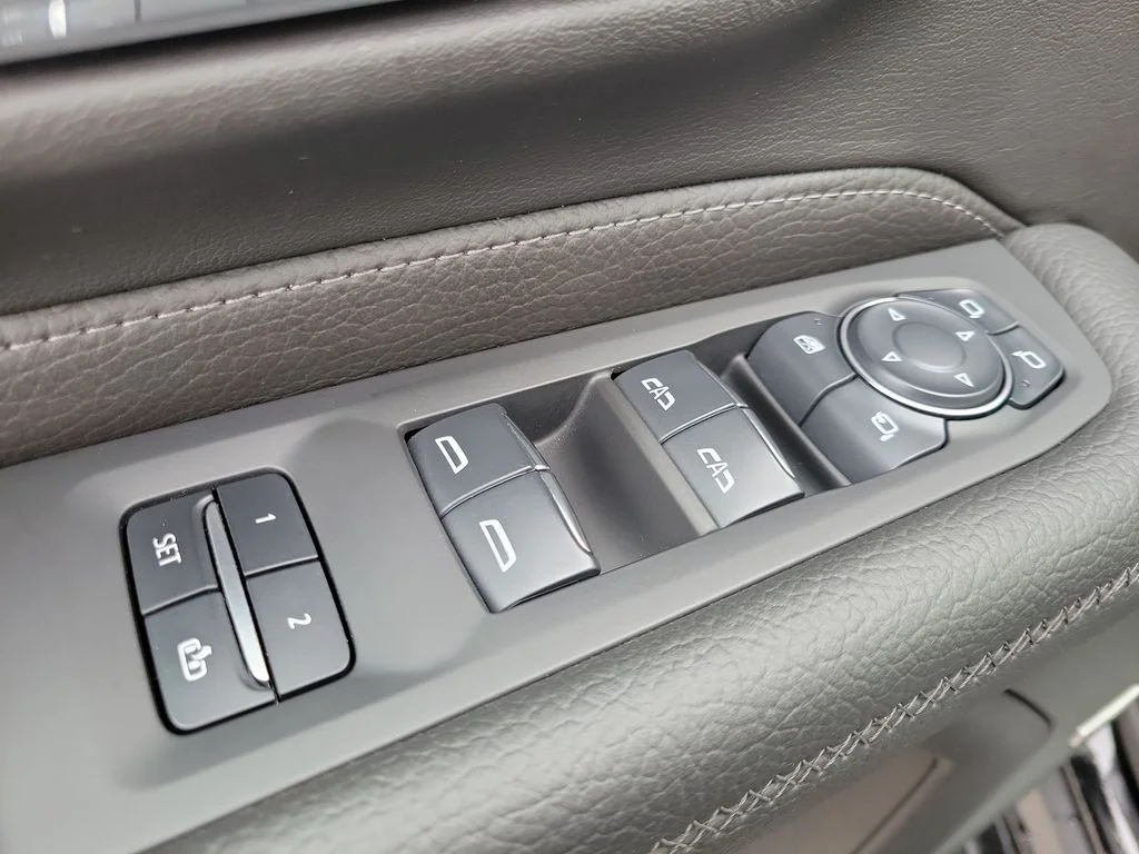 Used 2024 Black GMC Denali image 20
