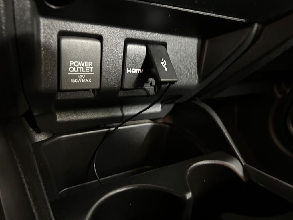 Used 2016  Honda EX image 30