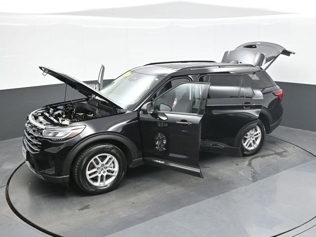 Used 2025 Black Ford Active image 28