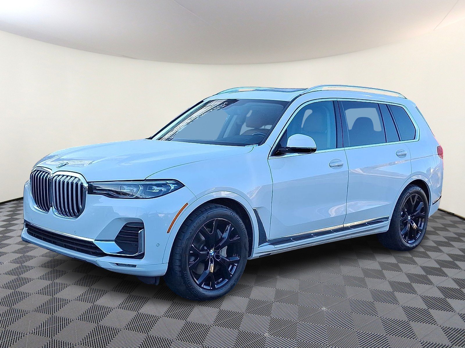 2020 BMW X7 40i