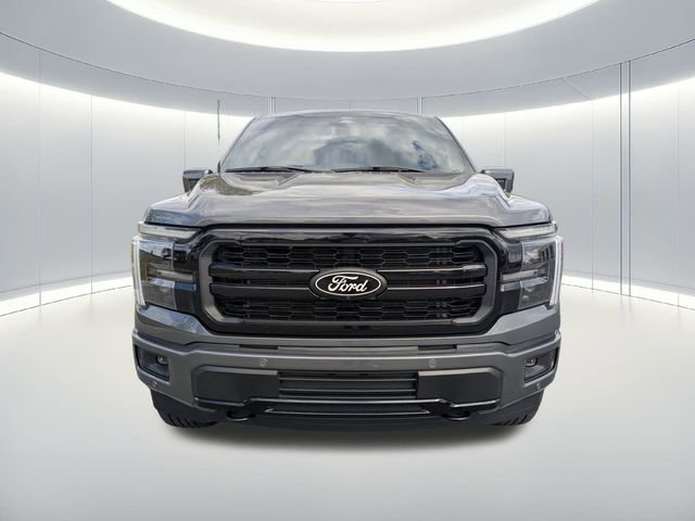 Used 2025 Gray Ford Lariat image 9