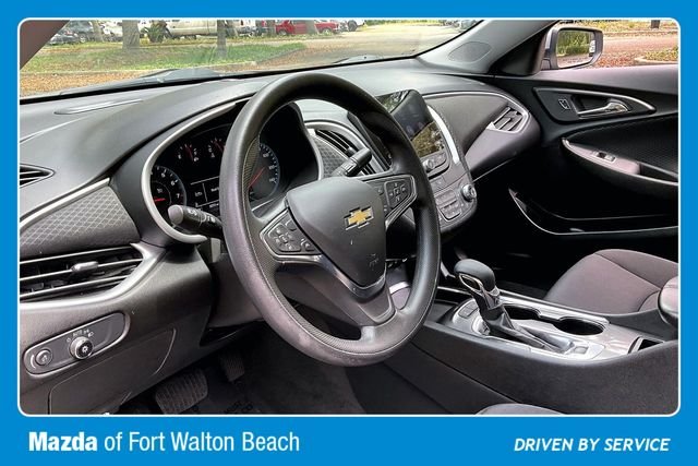 Used 2024 Gray Chevrolet LT image 14