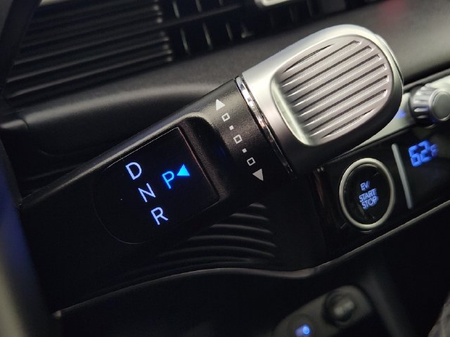 2024 Hyundai IONIQ 5 Limited - Photo 29