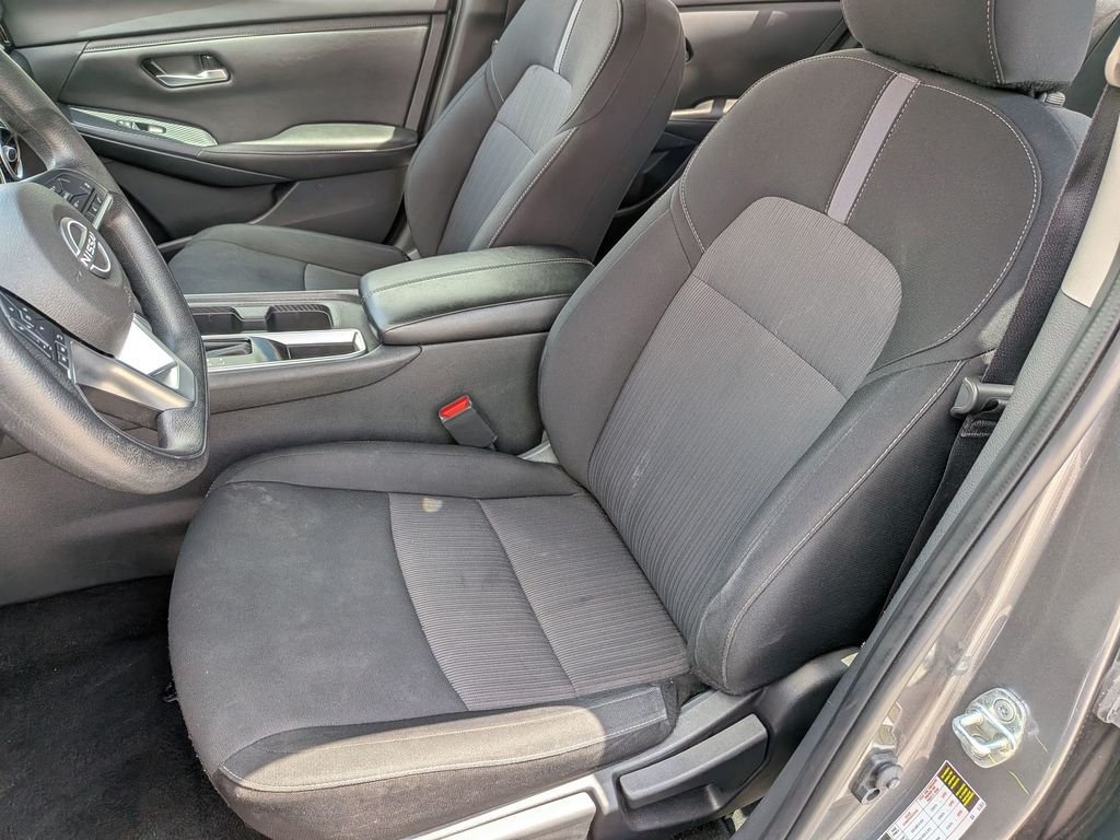 Used 2024 Gray Nissan SV image 15