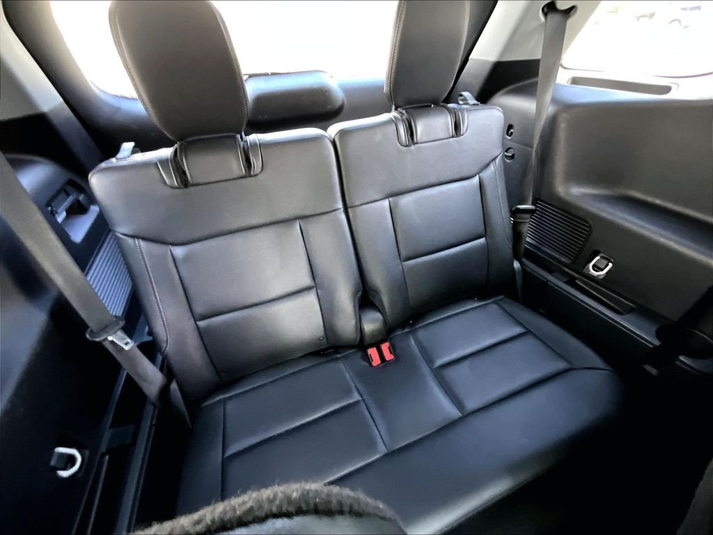 Used 2023 Silver Metallic Ford XLT image 17