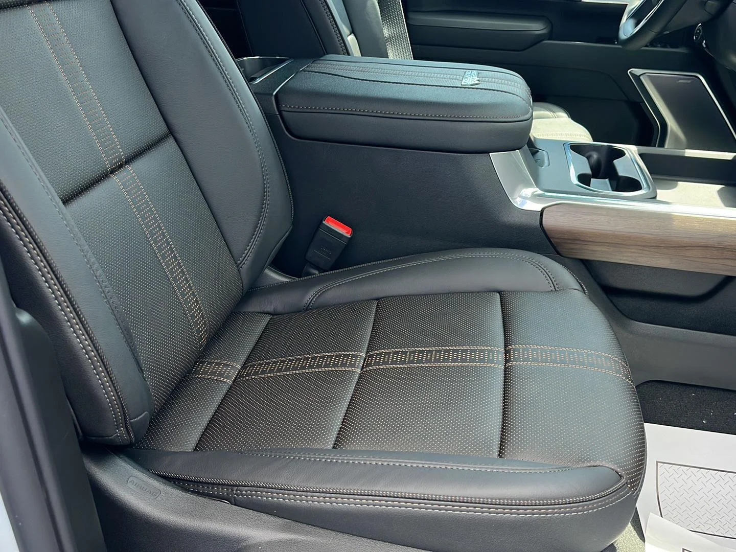 2026 Chevrolet Silverado 3500 HD High Country - Photo 30
