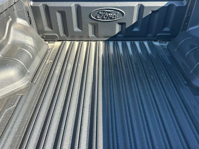 New 2026 Marsh Gray Ford XLT image 6