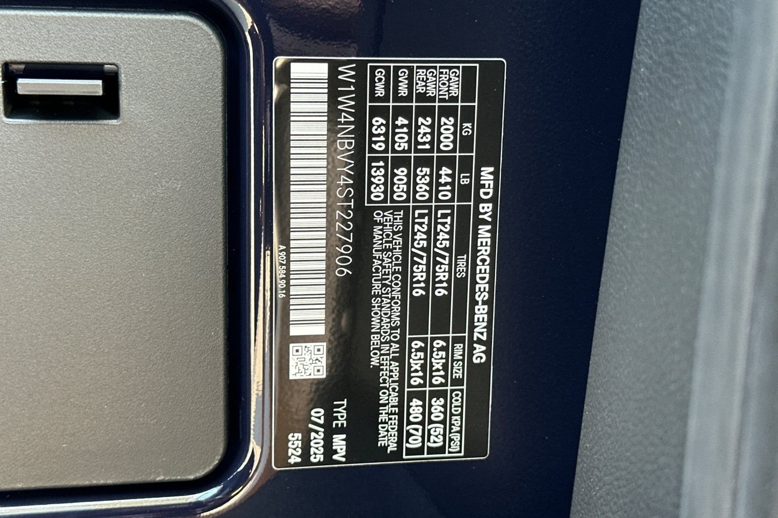 2025 Mercedes-Benz Sprinter Cargo Van Base - Photo 23