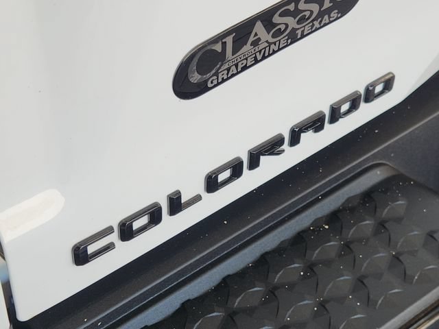 Used 2024 Summit White Chevrolet WT image 9