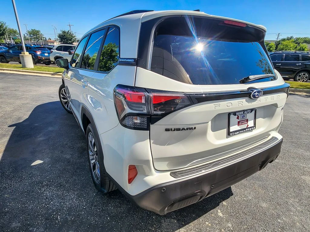 Used 2025 White Subaru Touring image 6
