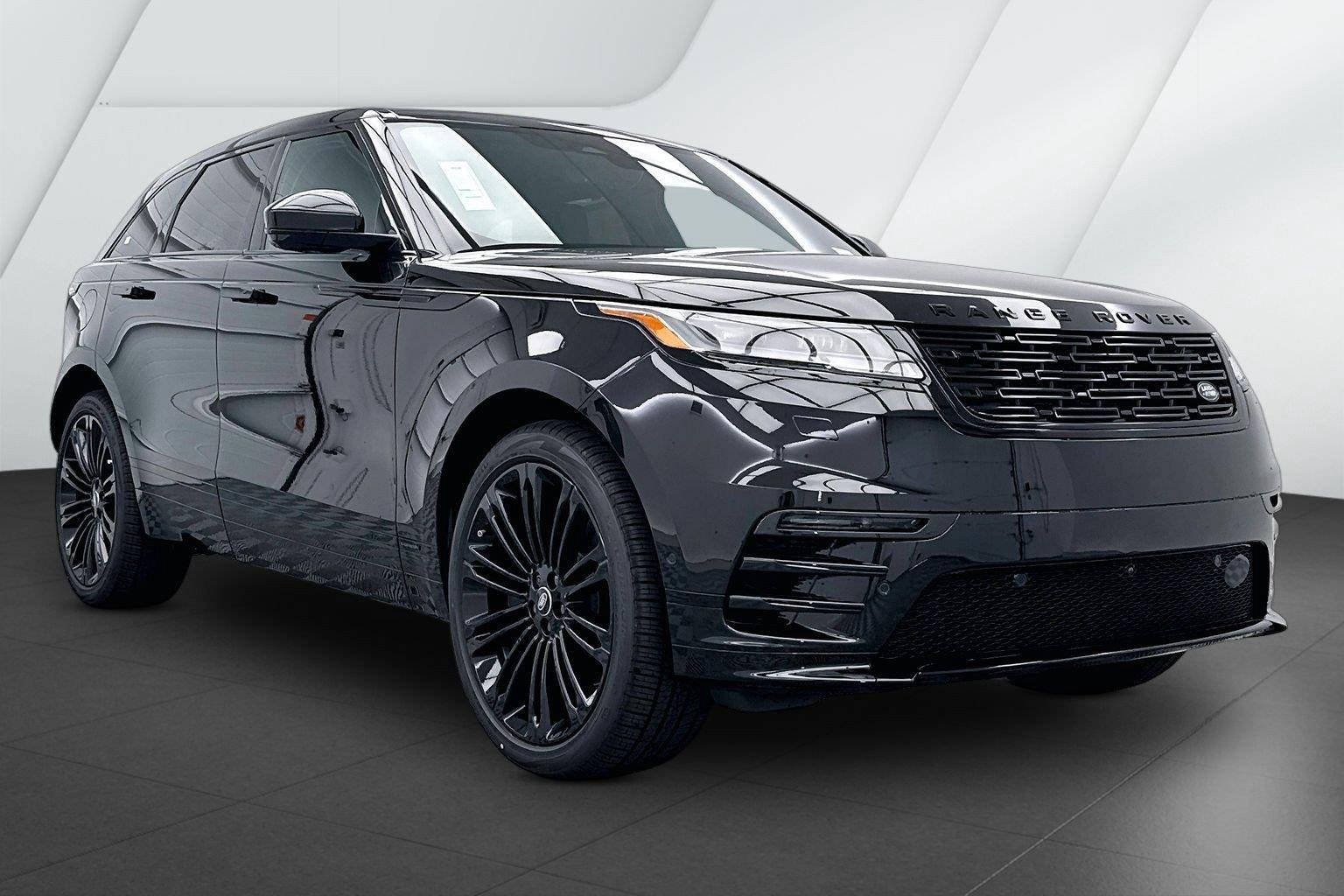 New 2026 Santorini Black Metallic Land Rover Autobiography image 1