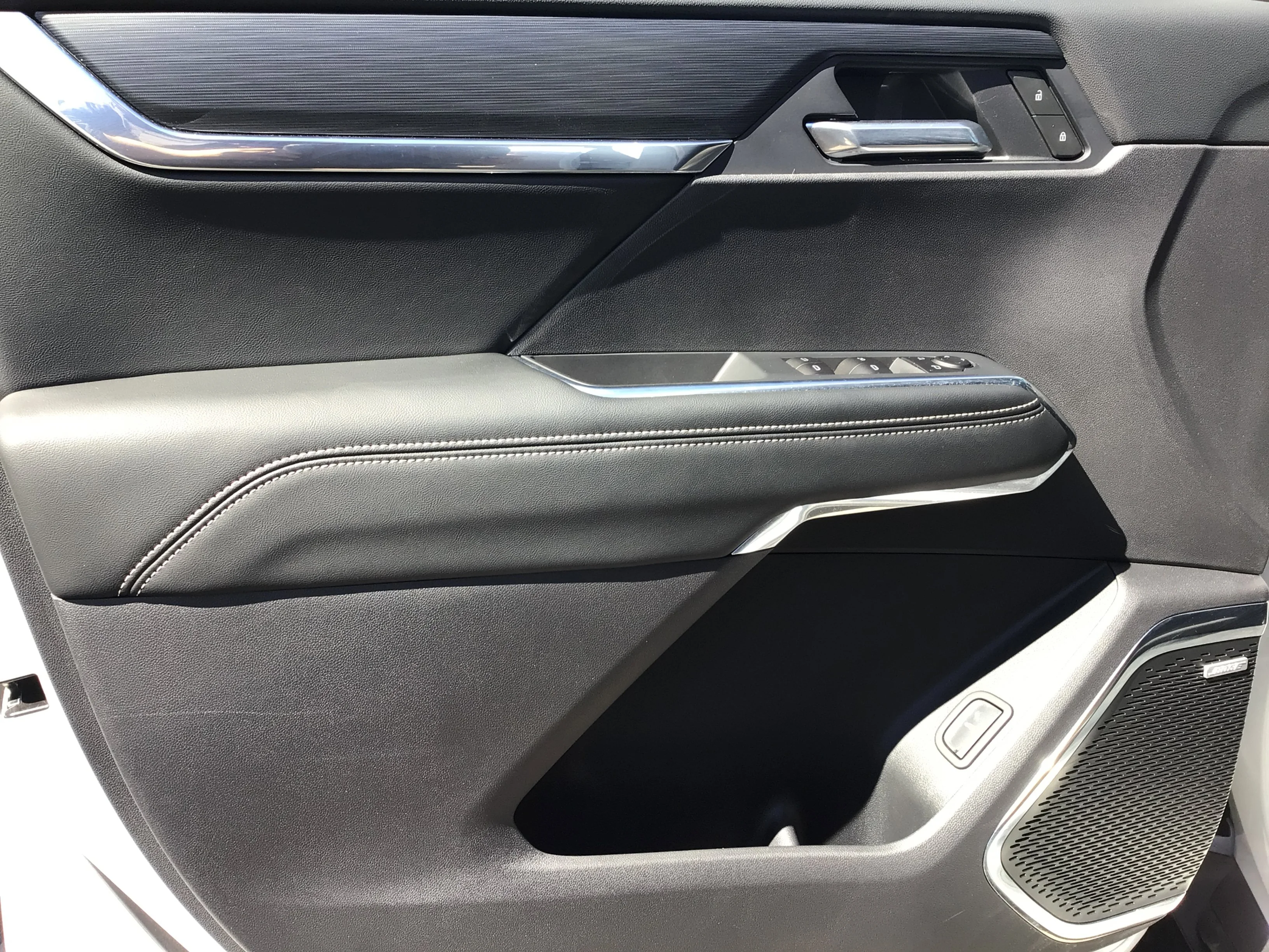 2025 GMC Acadia Elevation - Photo 41