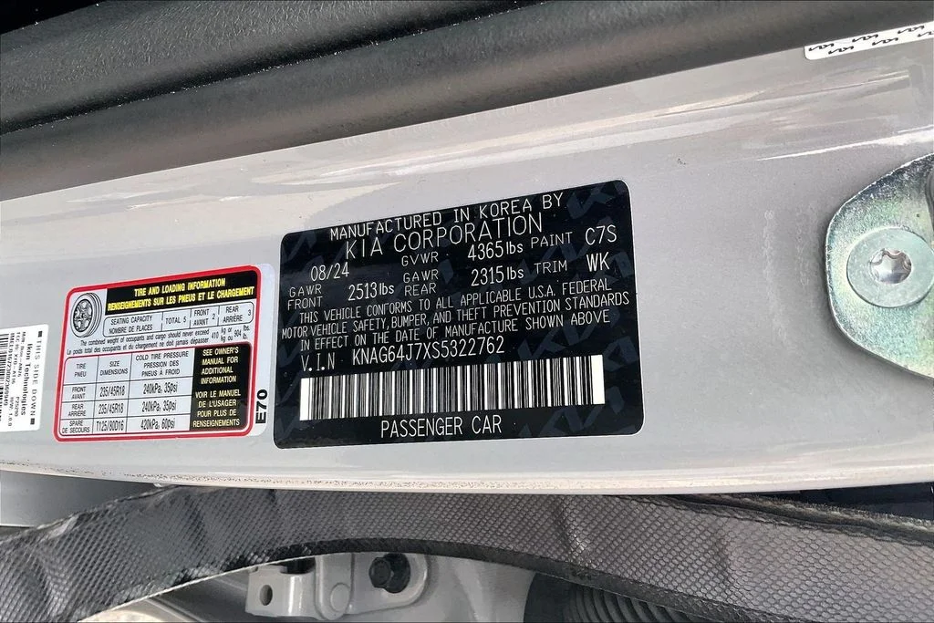 Used 2025 Gray Kia GT-Line image 33