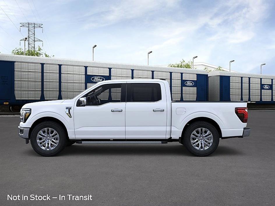 New 2026 Oxford White Ford Lariat® image 3