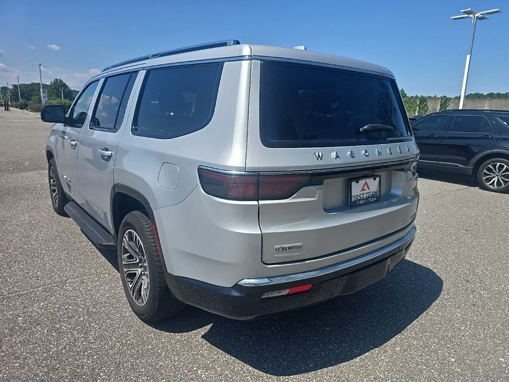 Used 2023 Silver Jeep Series II image 7