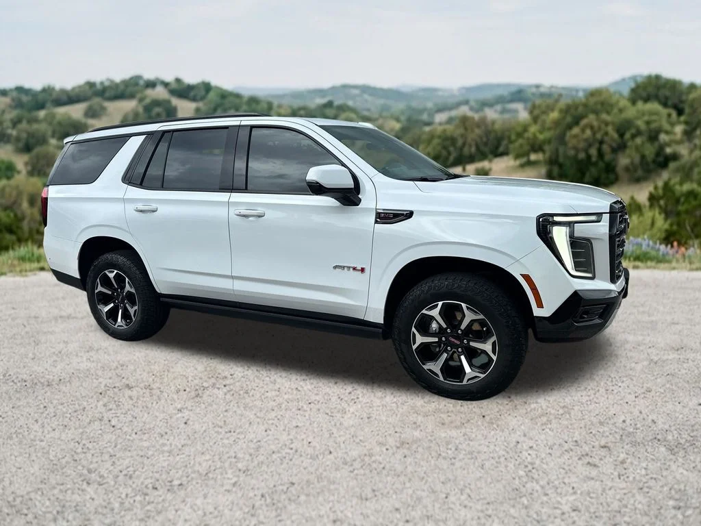 Used 2025 White GMC AT4 image 14