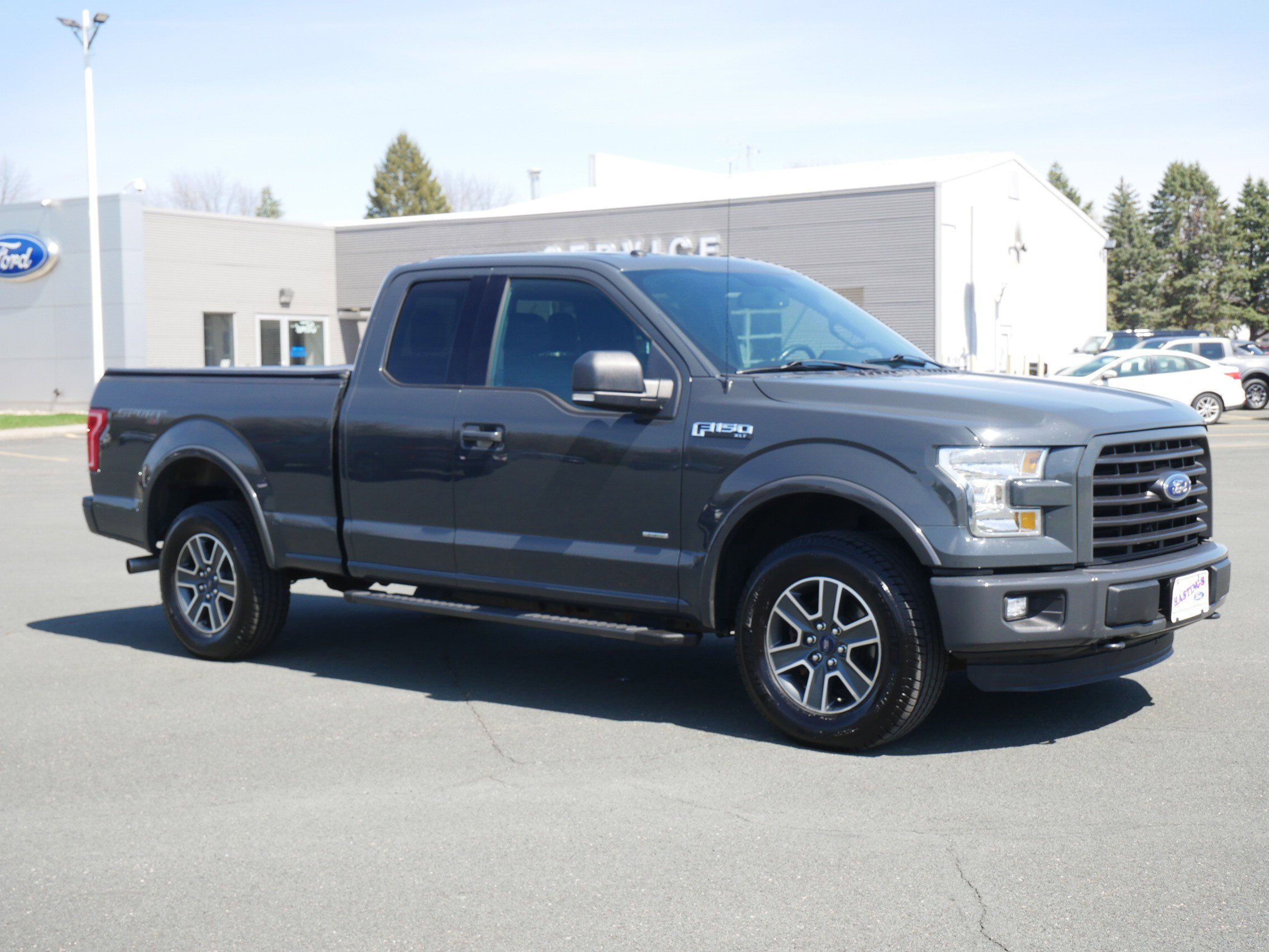 Used 2016 Gray Ford XLT image 7
