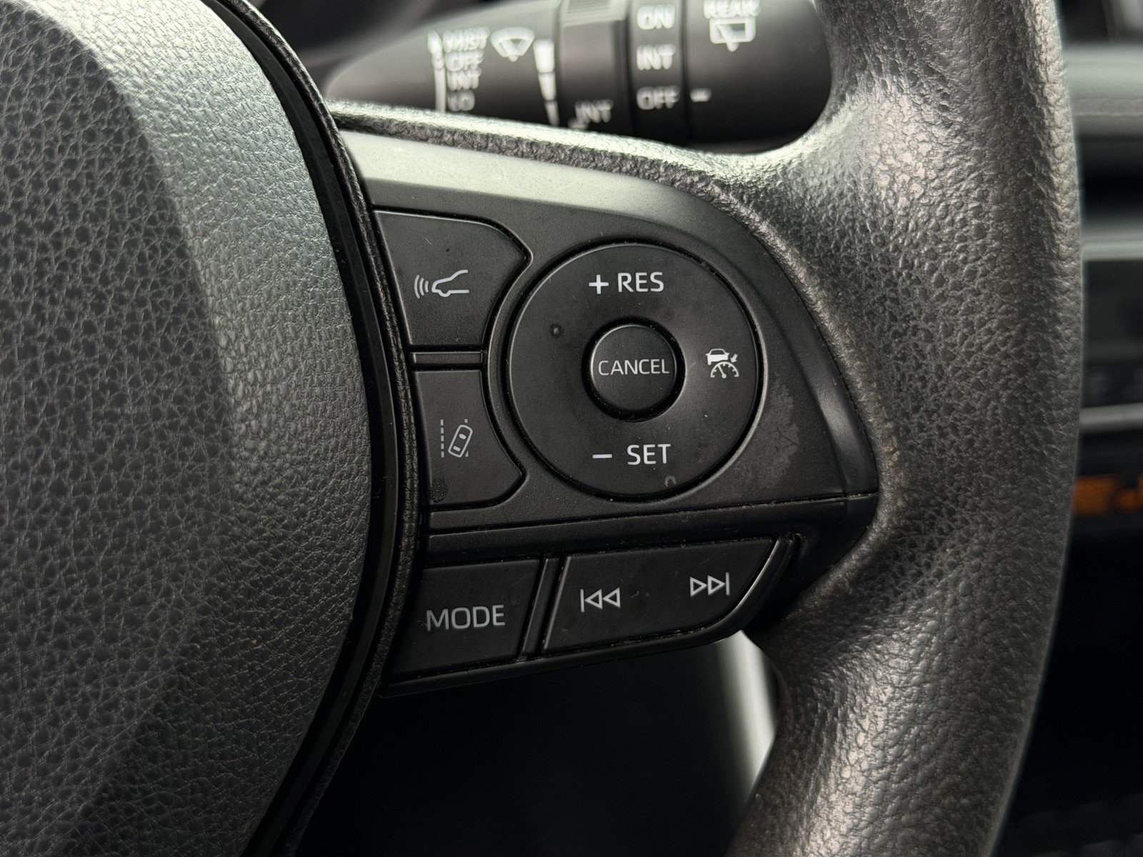 Used 2022 Lunar Rock Toyota XLE image 16