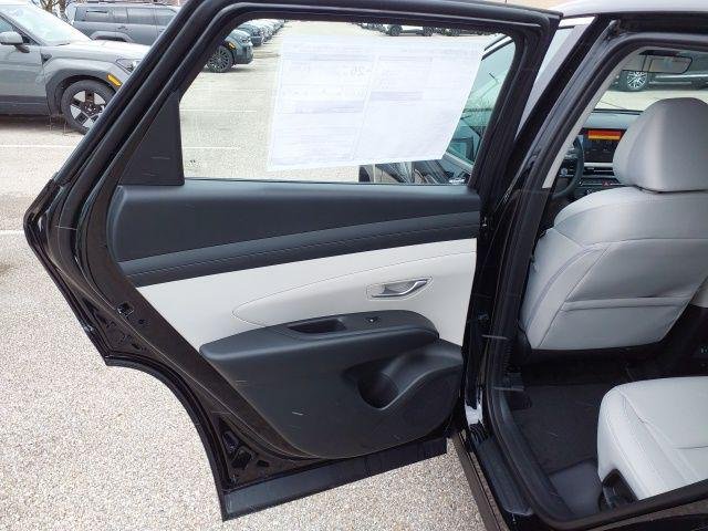 New 2026 Phantom Black Hyundai SE image 29