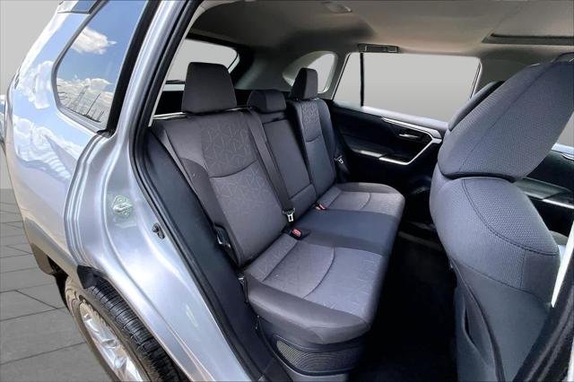 Certified Used 2022 SILVER SKY METALLIC Toyota  image 21