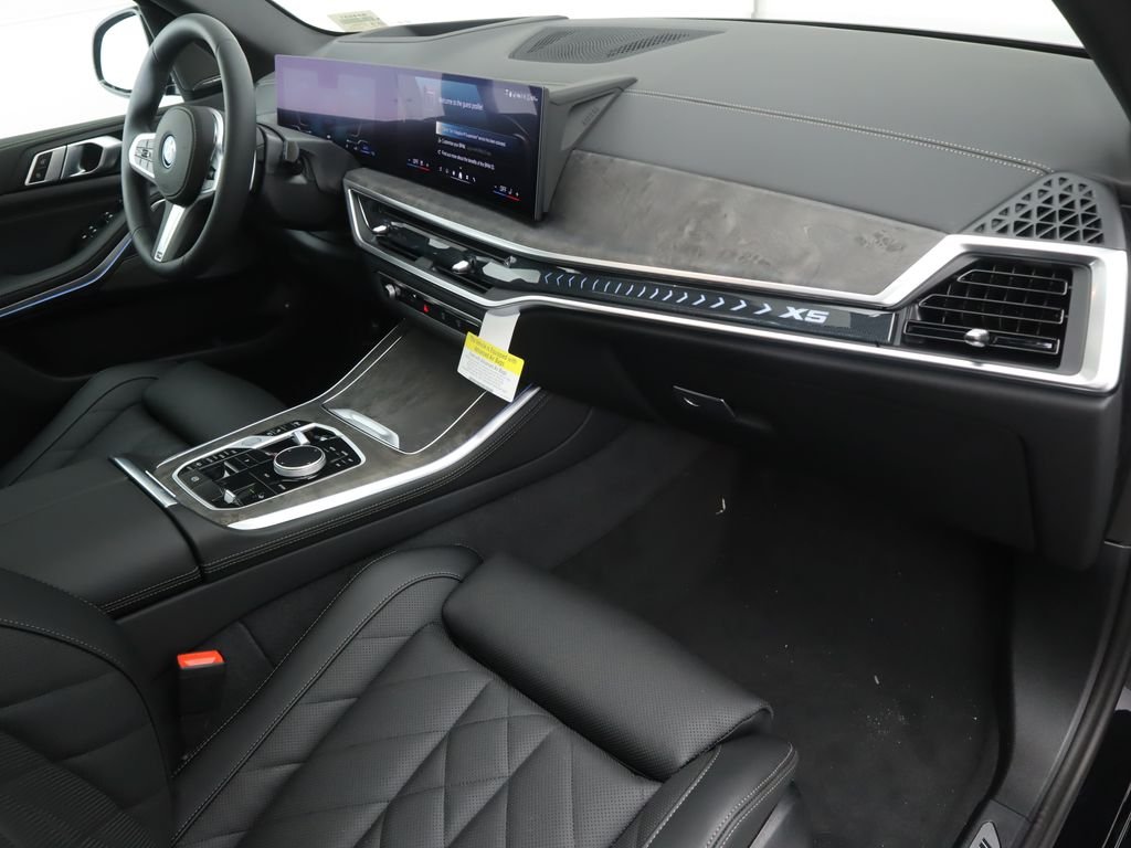 Used 2026 Black Sapphire Metallic BMW xDrive50e image 19