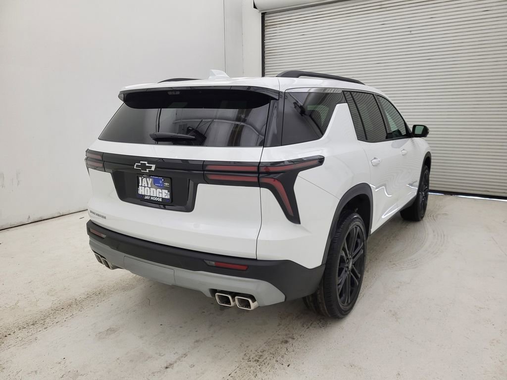 2026 Chevrolet Traverse LT - Photo 15