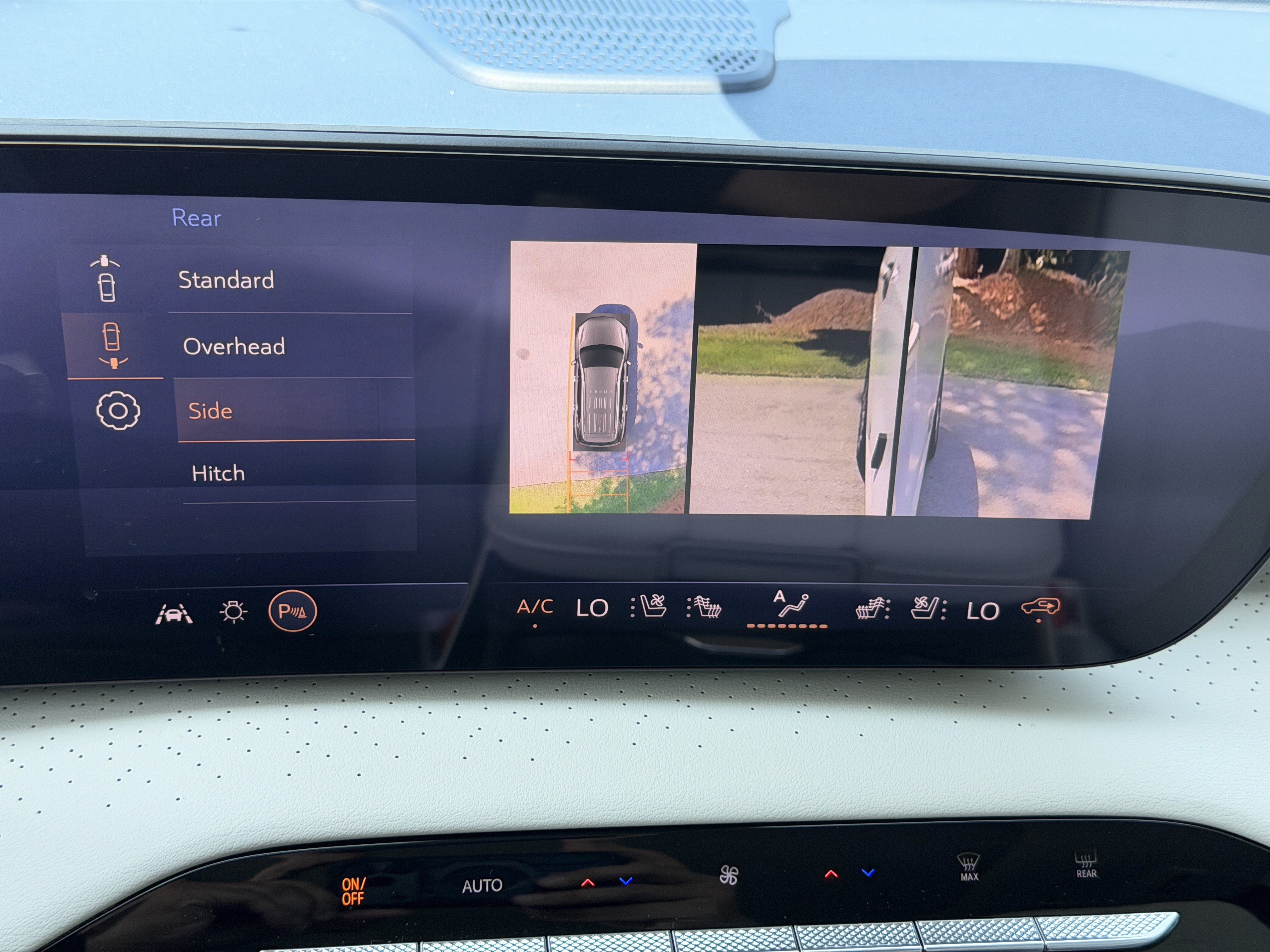 2026 Buick Enclave Avenir - Photo 32