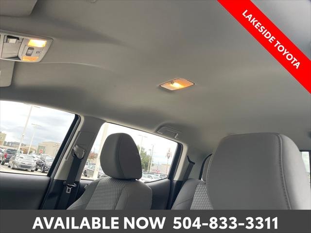 Certified Used 2021 SILVER SKY METALLIC Toyota  image 31