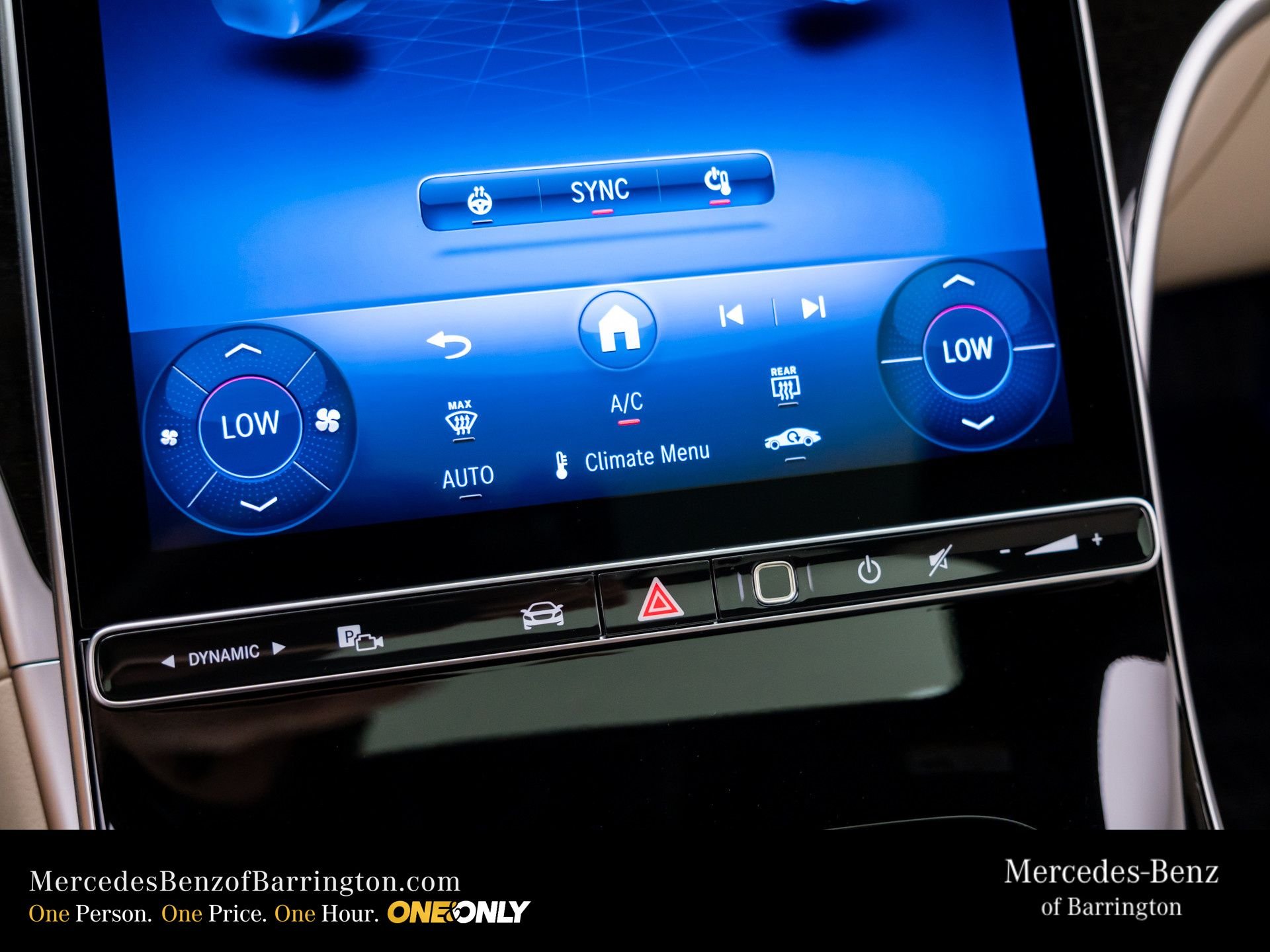 New 2026 Polar White Mercedes-Benz C 300 image 30