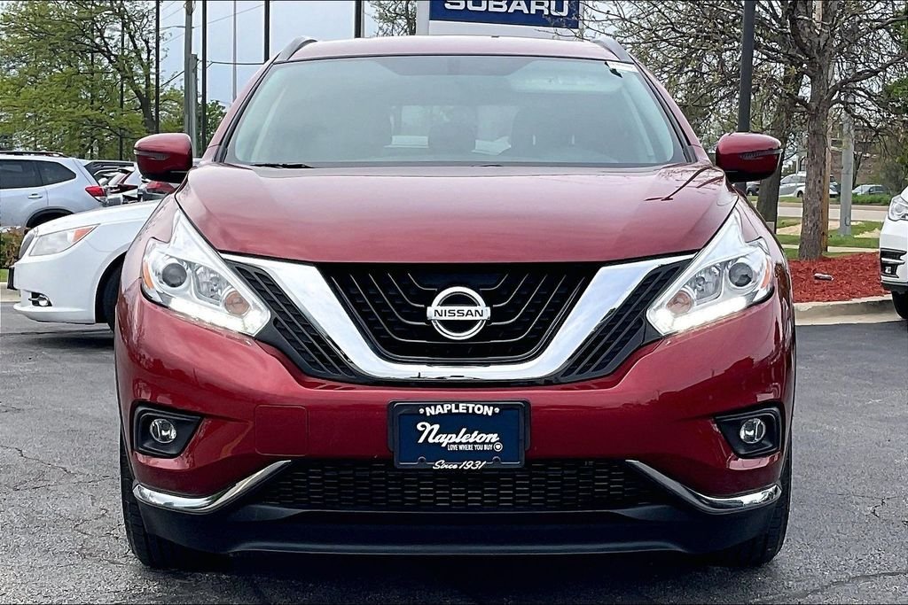 Used 2017 Red Nissan SV image 3