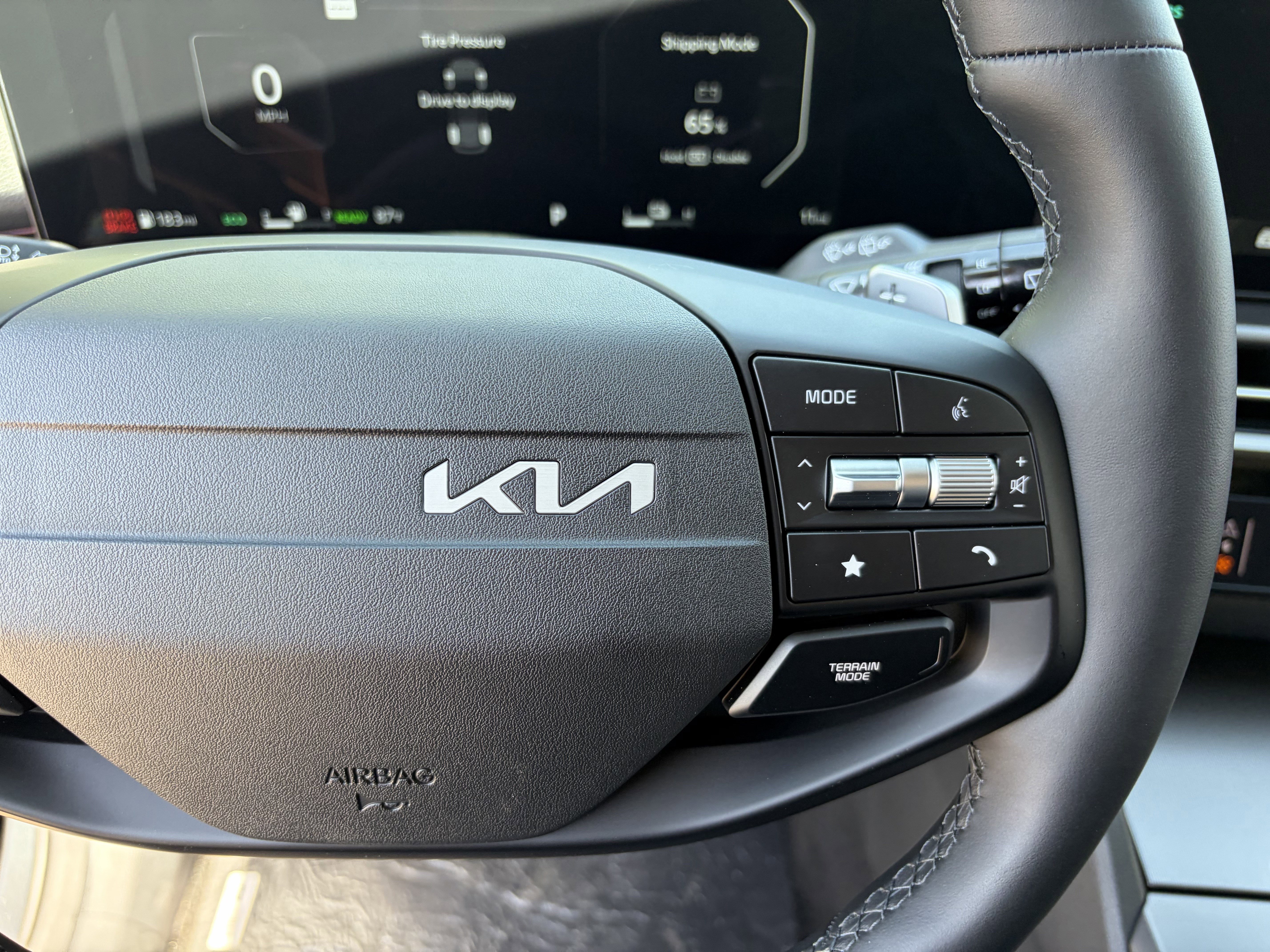 New 2026 Shadow Matte Gray Kia SX Prestige image 23
