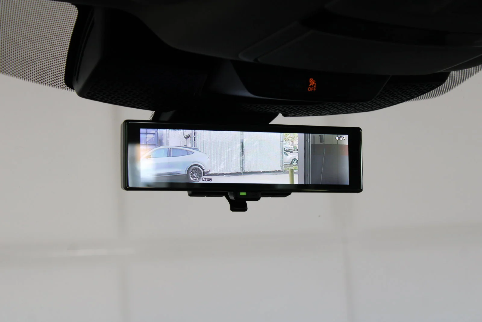 Used 2023 Black Nissan EVOLVE+ image 16